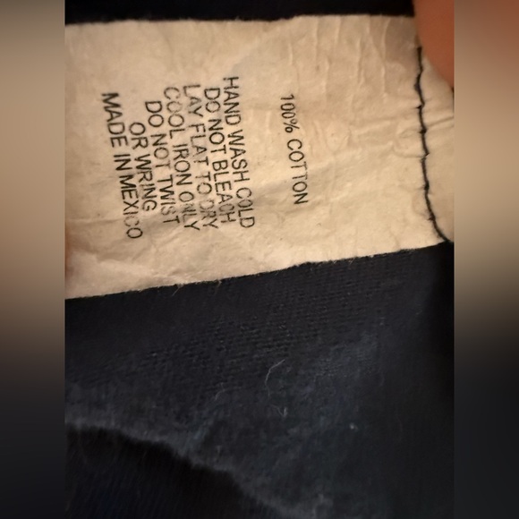 French Pastry Calabasas Cropped Long Sleeve Tee - Picture 6 of 9